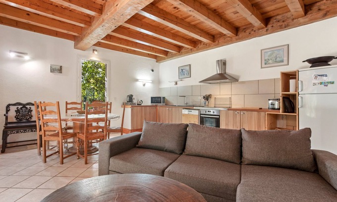 Carnoules Hütte | Gîte Baba in einem Weingut