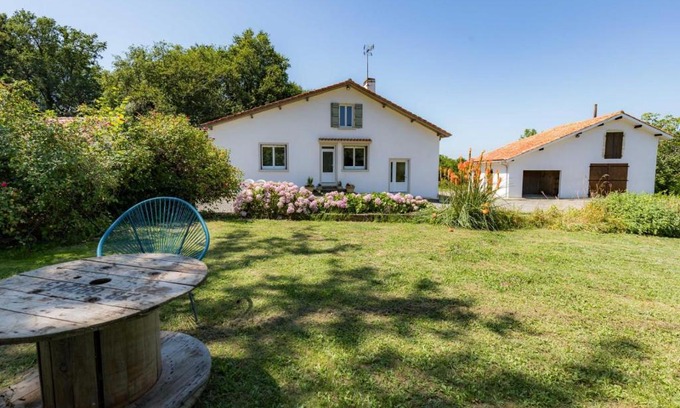Eyres-Moncube Haus | Gite caperot