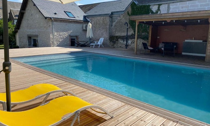 Veuves Haus | GITE CHEZ COCOTTE 4/6P EN BORD DE LOIRE AVEC PISCINE CHAUFFEE