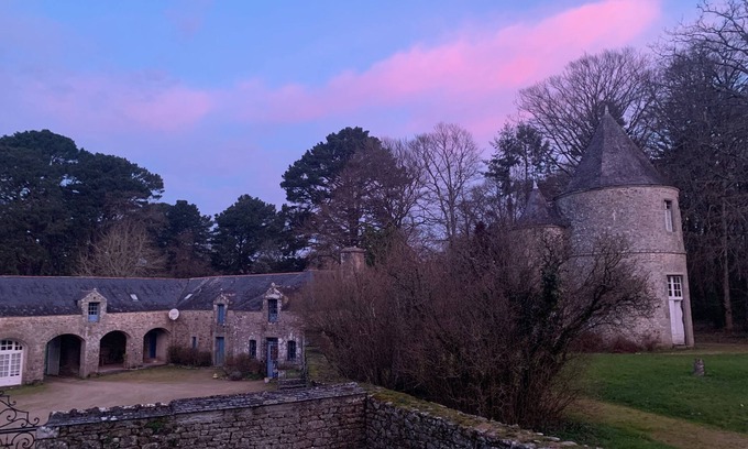Berric Haus | Gite de Groupe de la Seignerie de Tremohar