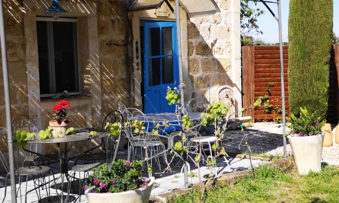 Vauvert Haus | Gite Font d'Amour 6/8 pers Vauvert Air-conditioned with Swimming pool