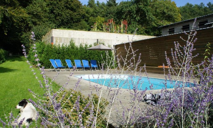 Neufchateau Haus | Gite for person with reduced mobility with outdoor pool