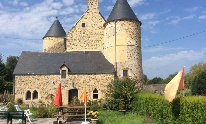 Cotentin Peninsula Sonstige | Gîte in the outbuilding of a 16th-century manor house