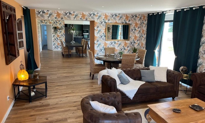 Geveze Haus | GITE" LA CHEVRE" 5 rooms for 6 to 14 people.