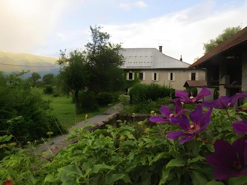 Verrens-Arvey Haus | Gite Sources D'Arvey