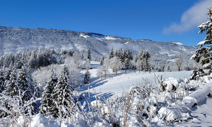 Lans-en-Vercors Haus | Gite vue Magnifique sur Montagne Dans le Vercors .pas de Voisin Ensoleillé