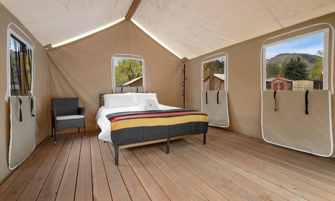 Poudre Park Haus | Glamp 2- Rocky Mountain Elk