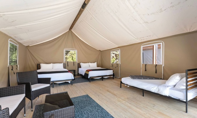 Poudre Park Haus | Glamp 9- Hummingbird