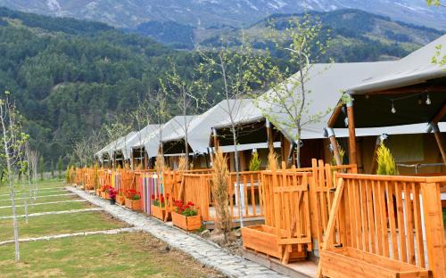 Albania Sonstige | Glamping Albania Rafting Permet