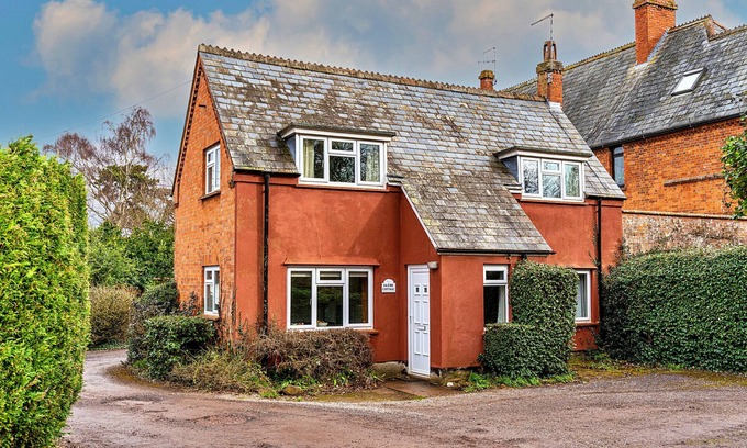 Wellington Hütte | Glebe Cottage