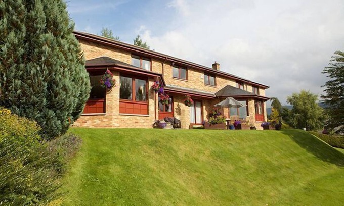 Innerleithen Haus | Glede Knowe Guest House