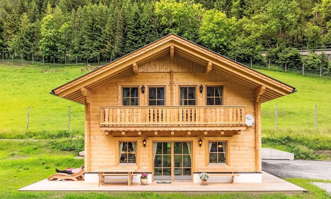 Heiligenblut Haus | Glockner by Interhome