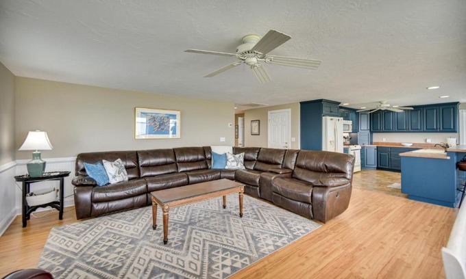 Gloucester Point Haus | Gloucester Point Vacation Rental on York River!