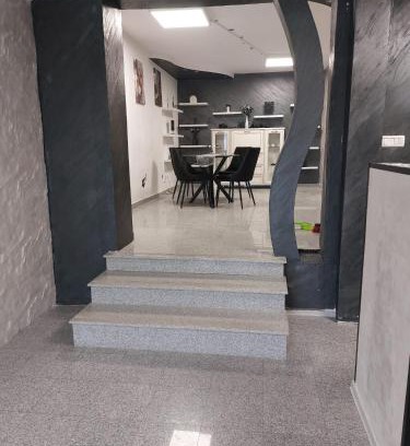 Focsani Wohnung | Glow Sahara