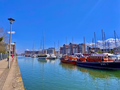 Portishead Hotel | Go2 Portishead Marina Hotel