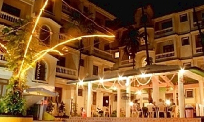 Calangute Wohnung | GOA, Calangute, 3. Stock Apt, Strandnähe mit Balkon