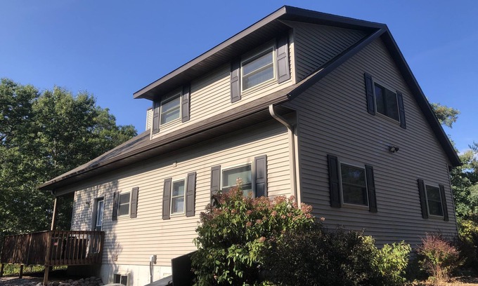 Rome Haus | GOLFER'S RETREAT ON LAKE ARROWHEAD GOLF COURSE