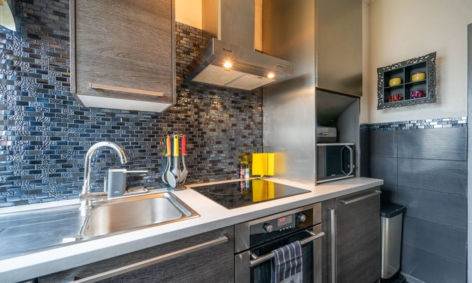 Joinville-le-Pont Wohnung | Good Vibes - One Bedroom Apartment, Sleeps 2