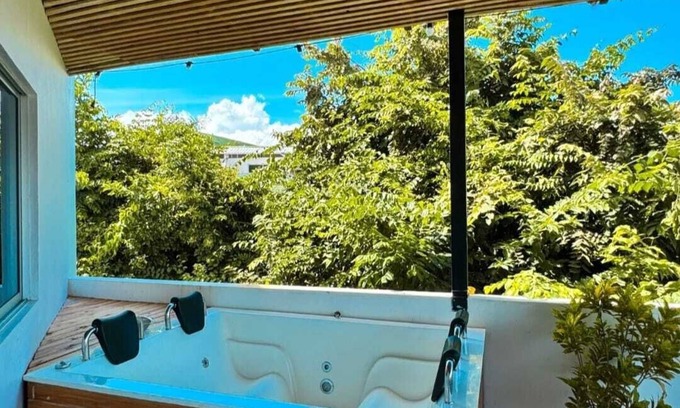 Anapoima Wohnung | Gorgeous 3-bedroom penthouse + jacuzzi, with relaxing mountain view in Anapoima