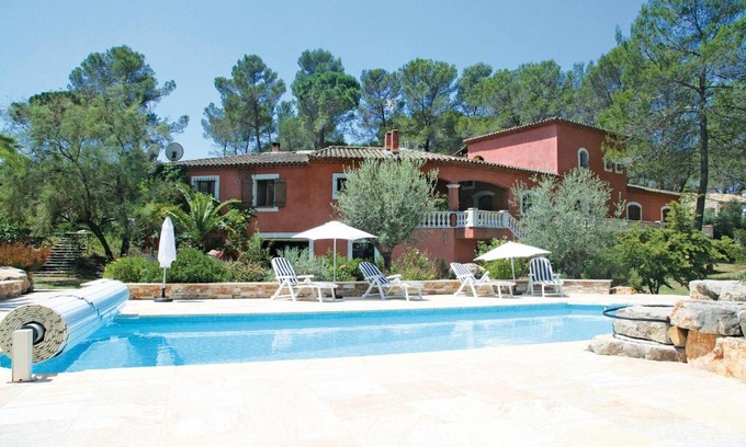 Puget-sur-Argens Wohnung | Gorgeous Apartment In Puget-Sur-Argens