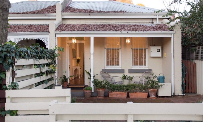 Subiaco Haus | Wunderschönes zentrales Ferienhaus in Subiaco - zu Fuß zum Kings Park, zu Cafés, Restaurants und zum Zug