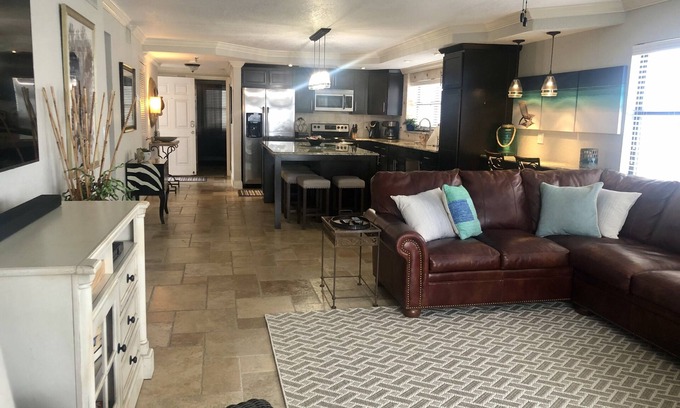 New Smyrna Beach Eigentumswohnung | Gorgeous direkt am Meer 3 Bdr / 3 Bad in New Smyrna Beach, Fl