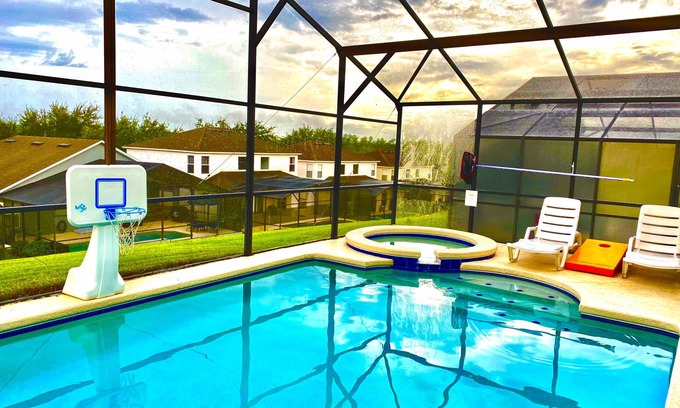 Highgate Park Haus | 5⭐️Gorgeous ** Gated ** Toller Preis * ❤️Where U Stay * 15 Min. DISNEY * WI-FI * Beheizter Pool *