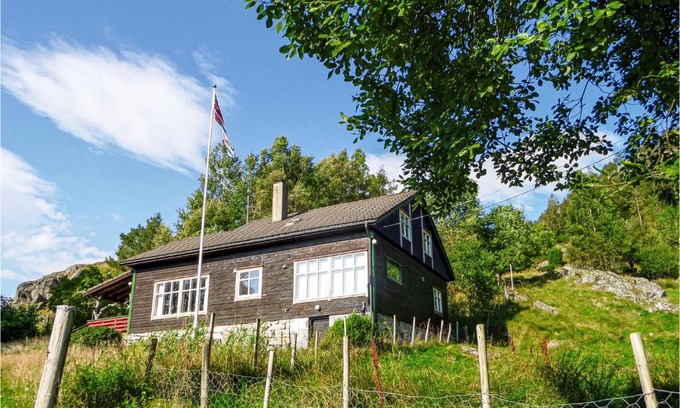 Kvinnherad Haus | Gorgeous Home In Matre With Wifi