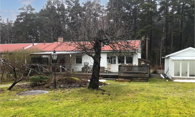 Troxhammar Haus | Gorgeous Home In Skå With Kitchen