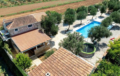 Kobas Haus | Gorgeous Home In Ston