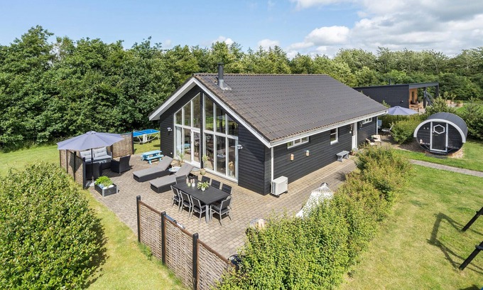 Skaven Strand Haus | Tolles Haus in Tarm mit Sauna