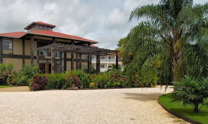 Placencia Resort | Gorgeous One-Bedroom Ocean Suite at Umaya Resort & Adventures