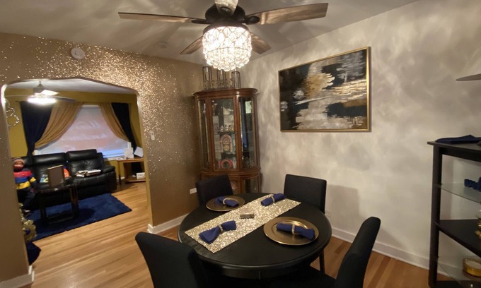 Calumet Park Haus | Gorgeous Property with Arcade