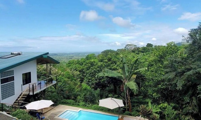 Savegre Haus | Gorgeous sunsets at brand new Casa Arbol DelMar