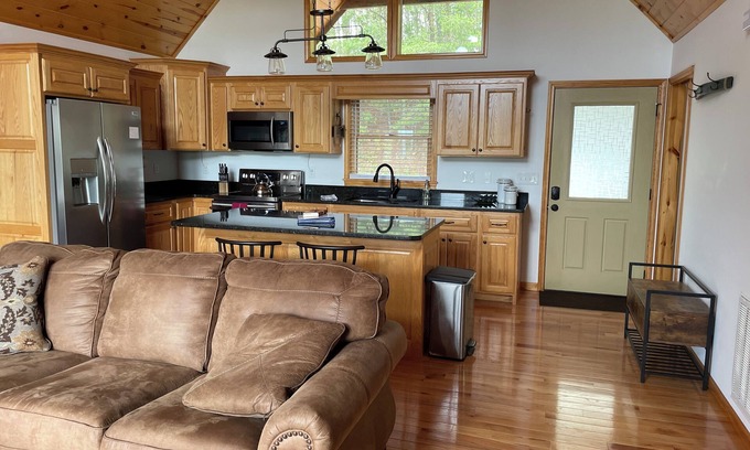 Unaka Haus | Gorgeous views from this 2 bed/2 bath home near Murphy, NC