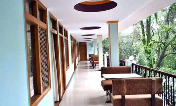 Nainital Hotel | Goroomgo Luxury Moon Nainital