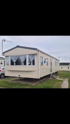 Cayton Bay Haus | Gosling Retreat