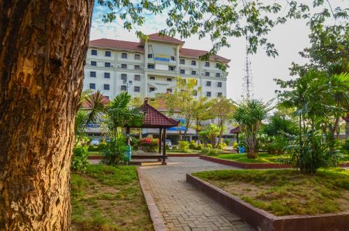 Surabaya Hotel | Graha Widya Bhakti at STIESIA Surabaya