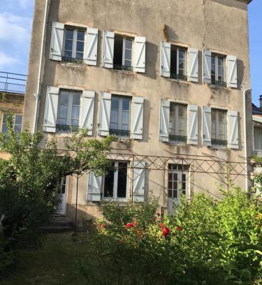 Arbois Wohnung | Grand appartement tout confort en plein coeur d'Arbois
