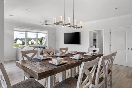 Rehoboth Beach Haus | Grande at Canal Pointe - A Coastal Getaway