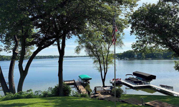 Powers Lake Haus | Schönes Haus am See Wenige Minuten vom Genfer See