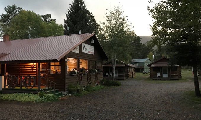 South Fork Kabine | Grandview Cabins & RV Resort
