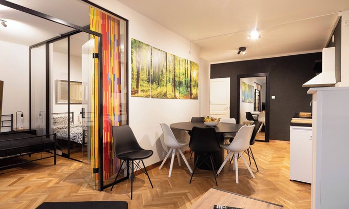 Kallio Wohnung | Great location/transport/amenities. 1-8 people FREE CONTINENTAL BREAKFAST & WIFI