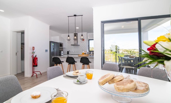 Nordeste Haus | Green View Guest House