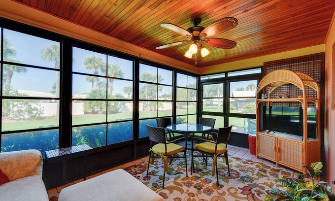 Highland Villa | Grill, Lanai & Pool Access: Charming Sebring Villa