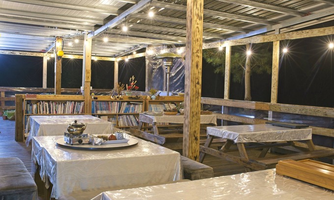 Wufeng Bed & Breakfast | Guan Wu Chia Cao