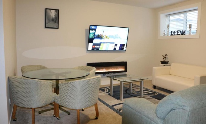 Northwest Calgary Wohnung | Guest Suite in Calgary