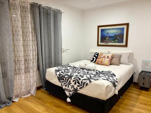 Elizabeth North Haus | Guest suite in Elizabeth North