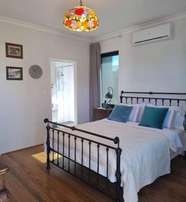 Brentwood Haus | Guest Suite, Private Entrance, Bathroom, Garden, No Overlap with Host