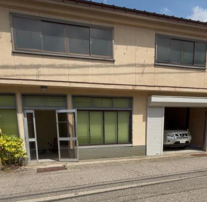 Tonami Haus | Guesthouse今井邸